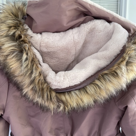 Beautiful thick coat - Picture 10 of 10